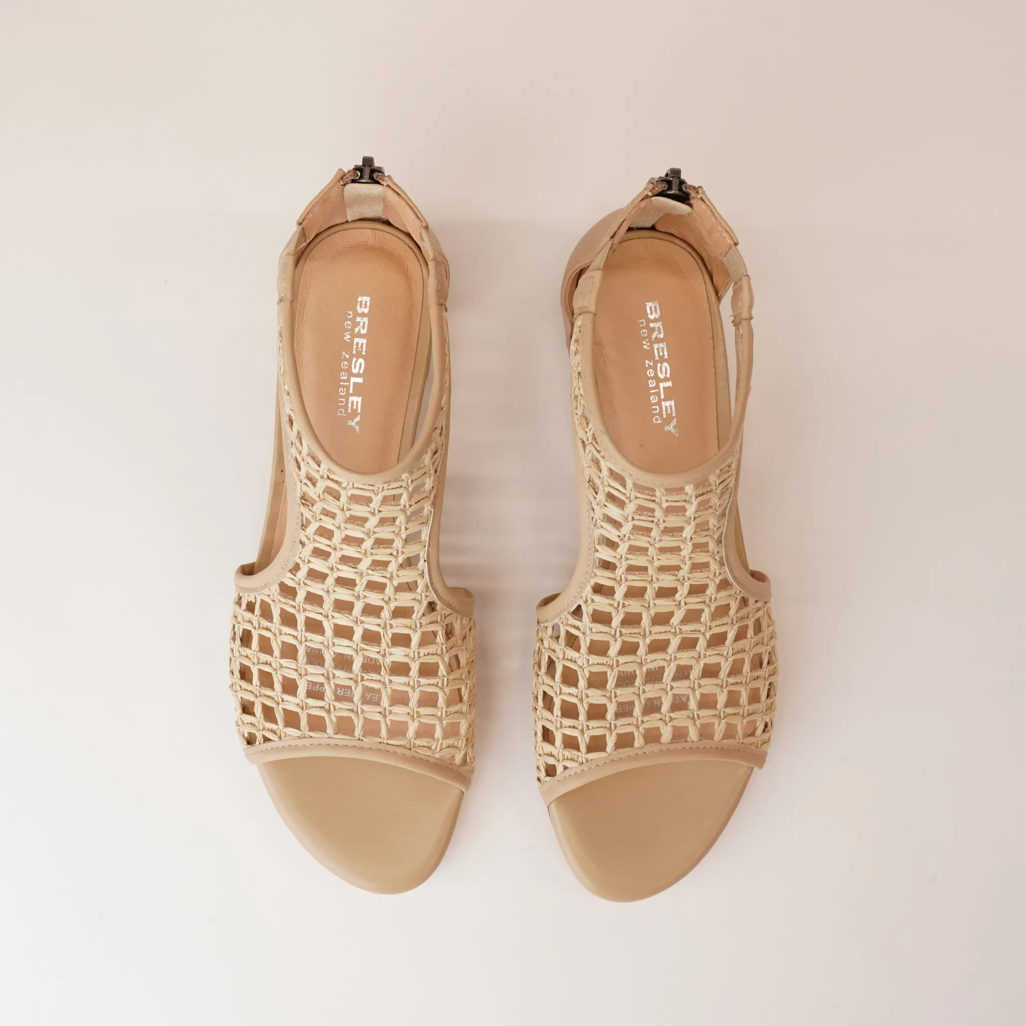 Angler Caramel/ Jute Leather Heels