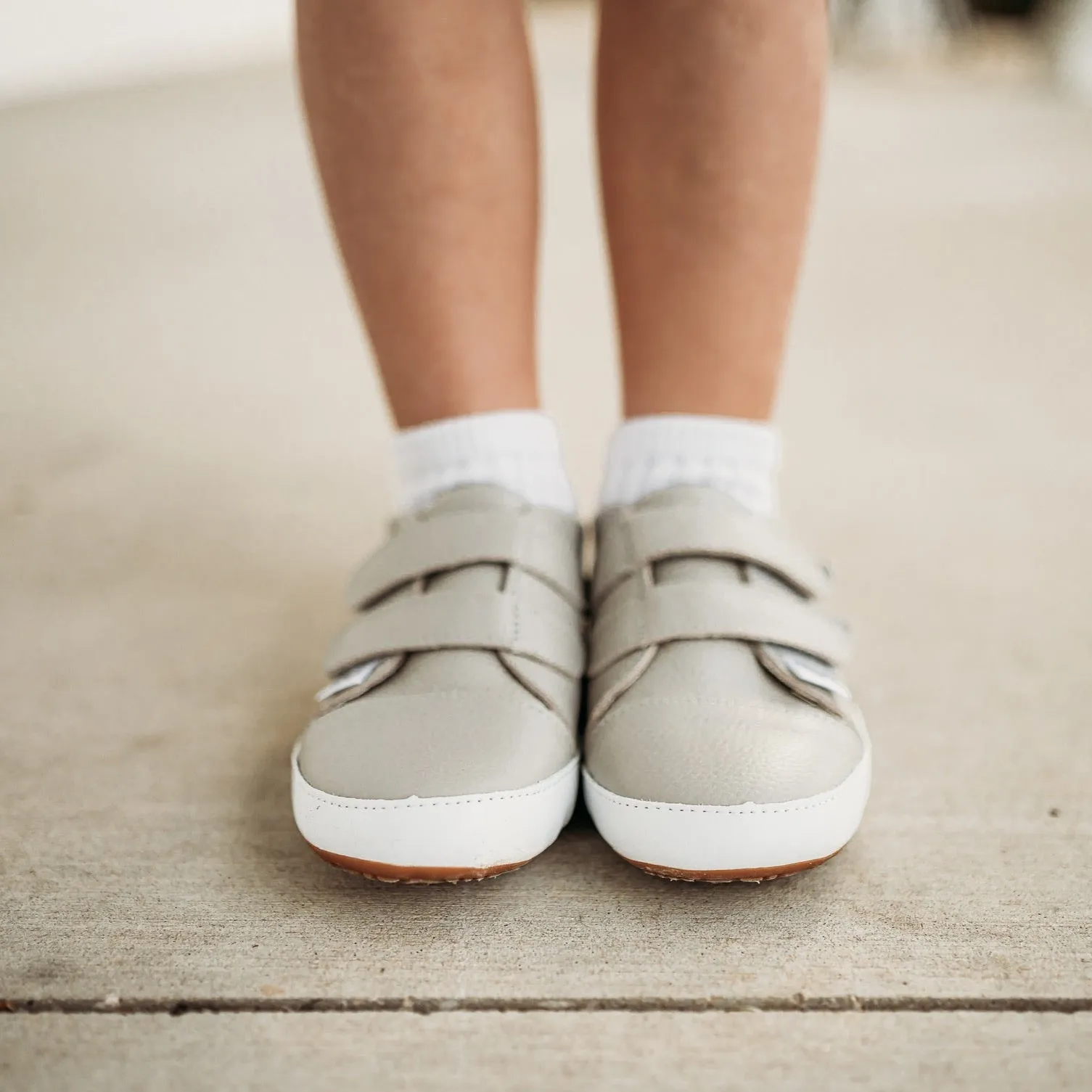 Casual Low Top with Anti-Slip Sole - Grey