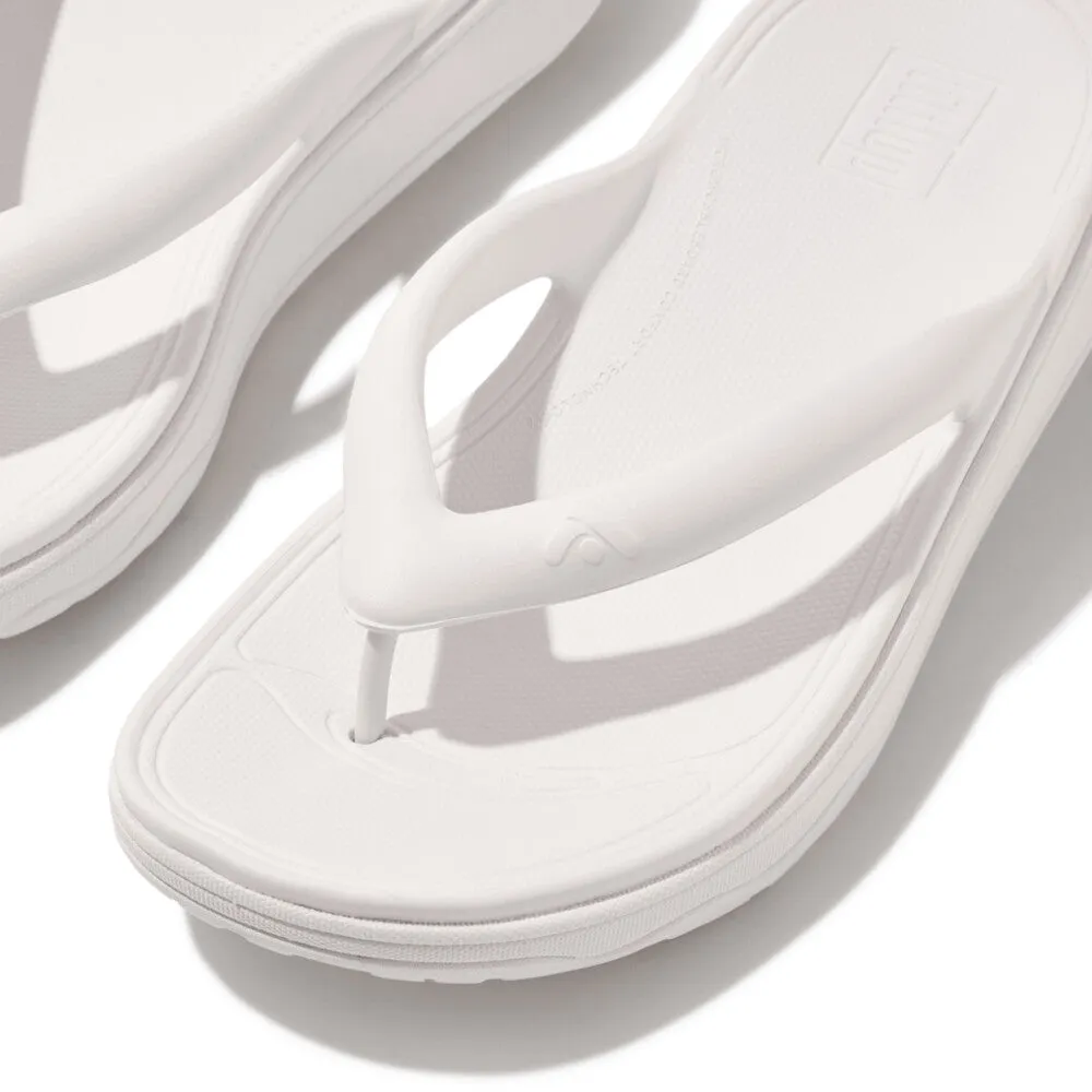 FitFlop Relieff Recovery Toe Post Sandals White